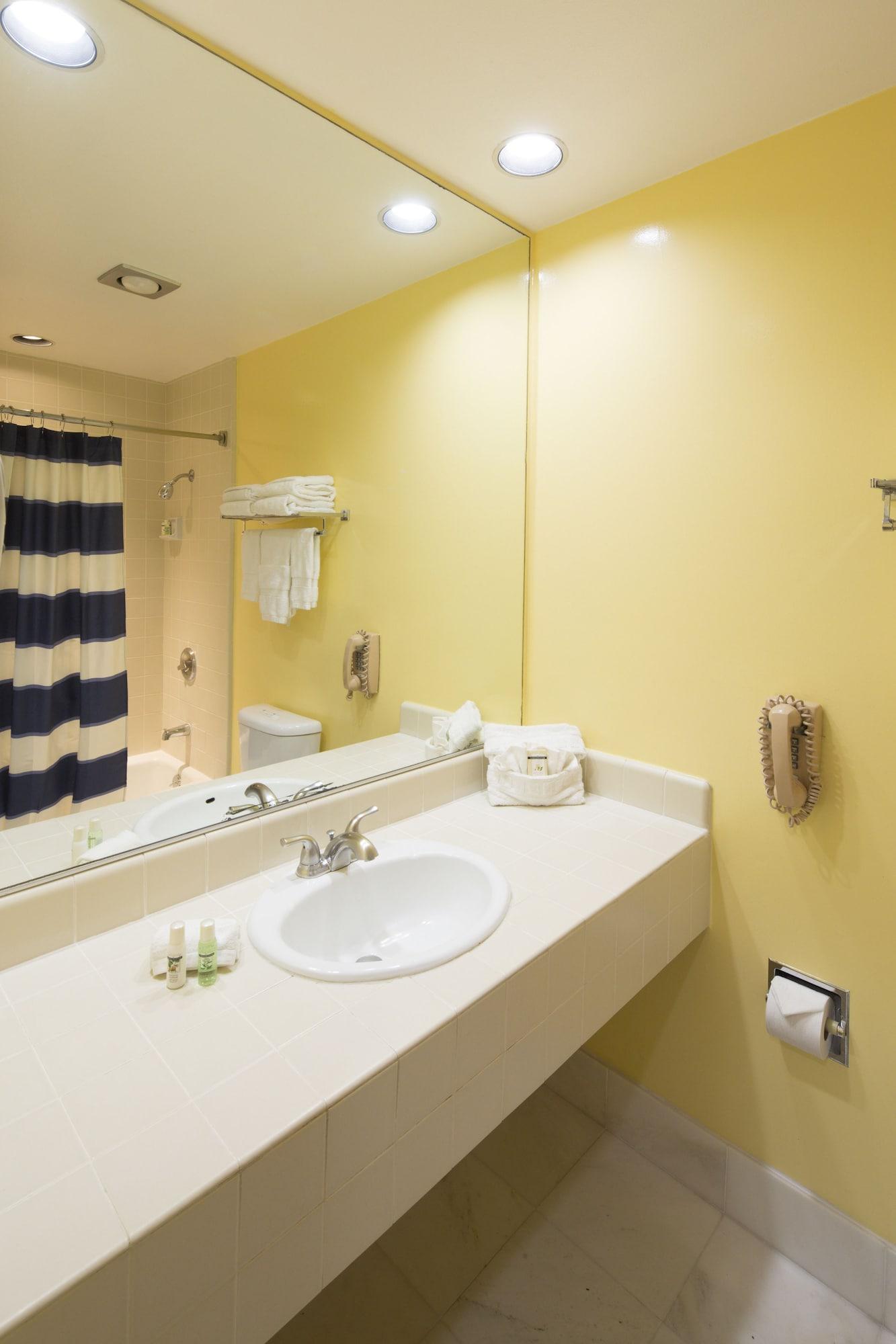 Campbell Inn Hotel Szoba fotó